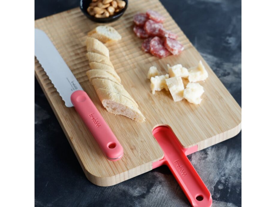 Deska do krojenia Trebonn Artù z nożem do chleba